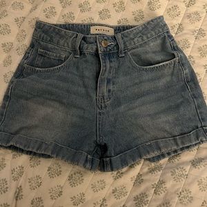 PacSun, MomJean, size 24 Regular. Great condition. Slightly used.